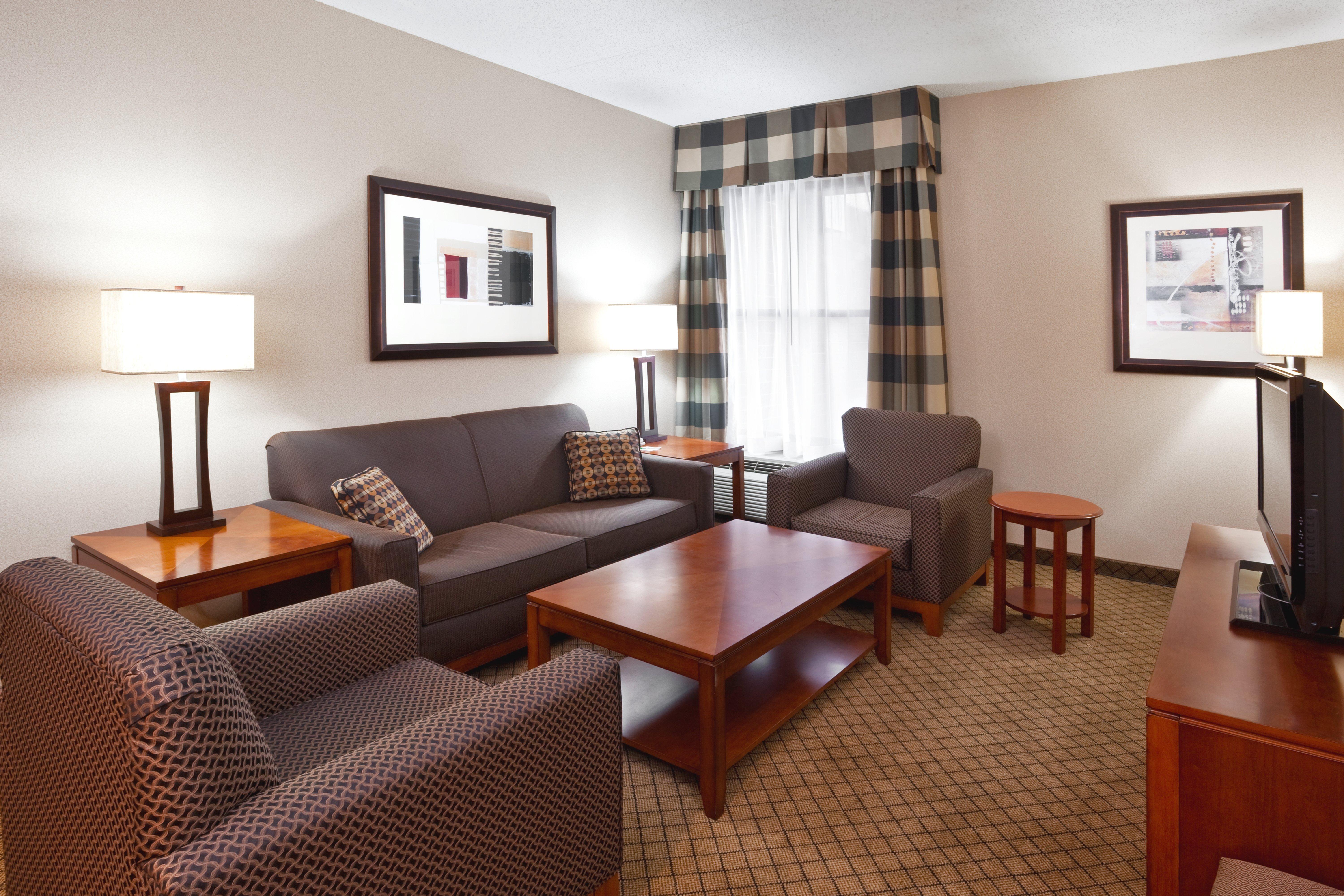 Holiday Inn Dayton/Fairborn I-675 By Ihg Bagian luar foto