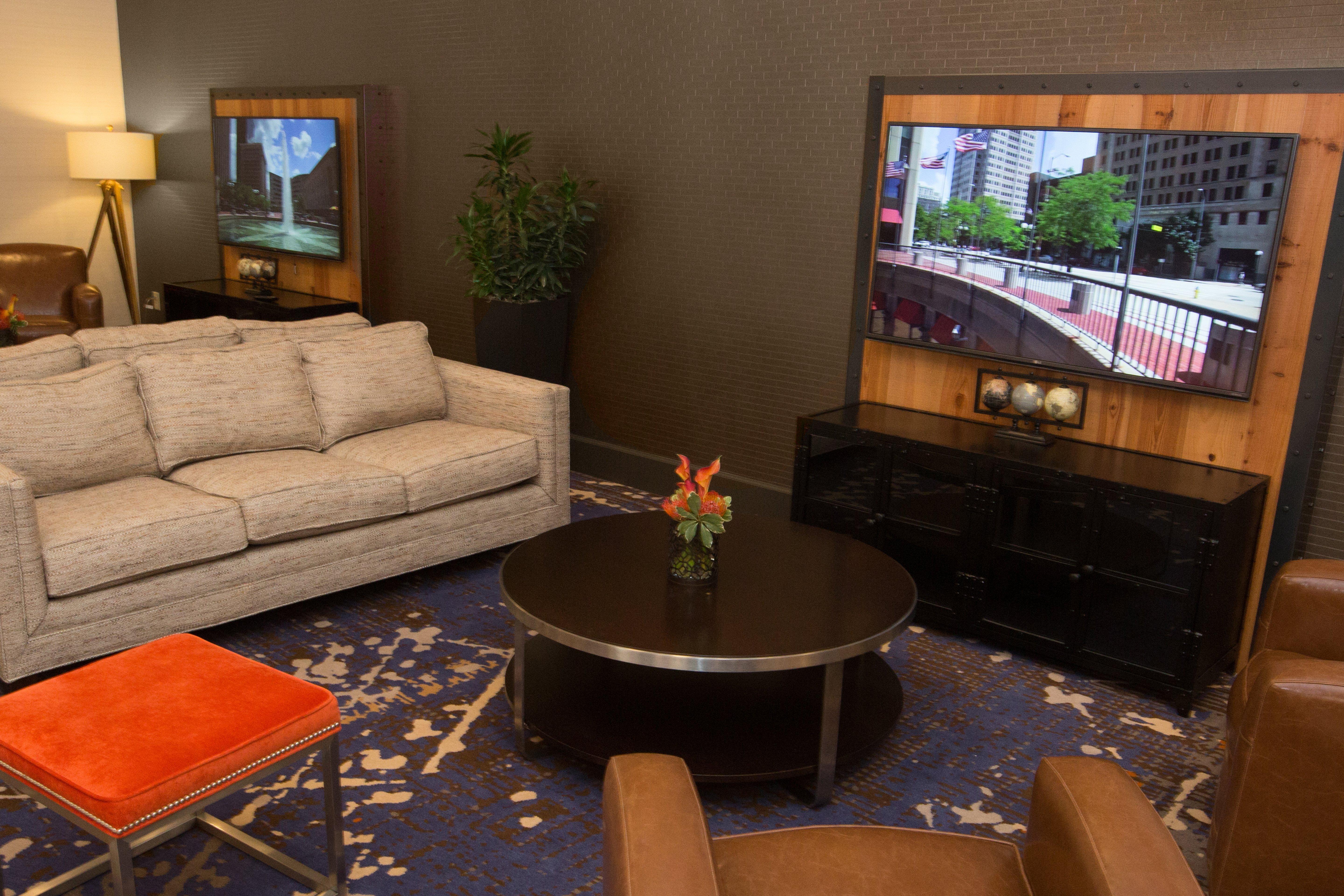 Holiday Inn Dayton/Fairborn I-675 By Ihg Bagian luar foto