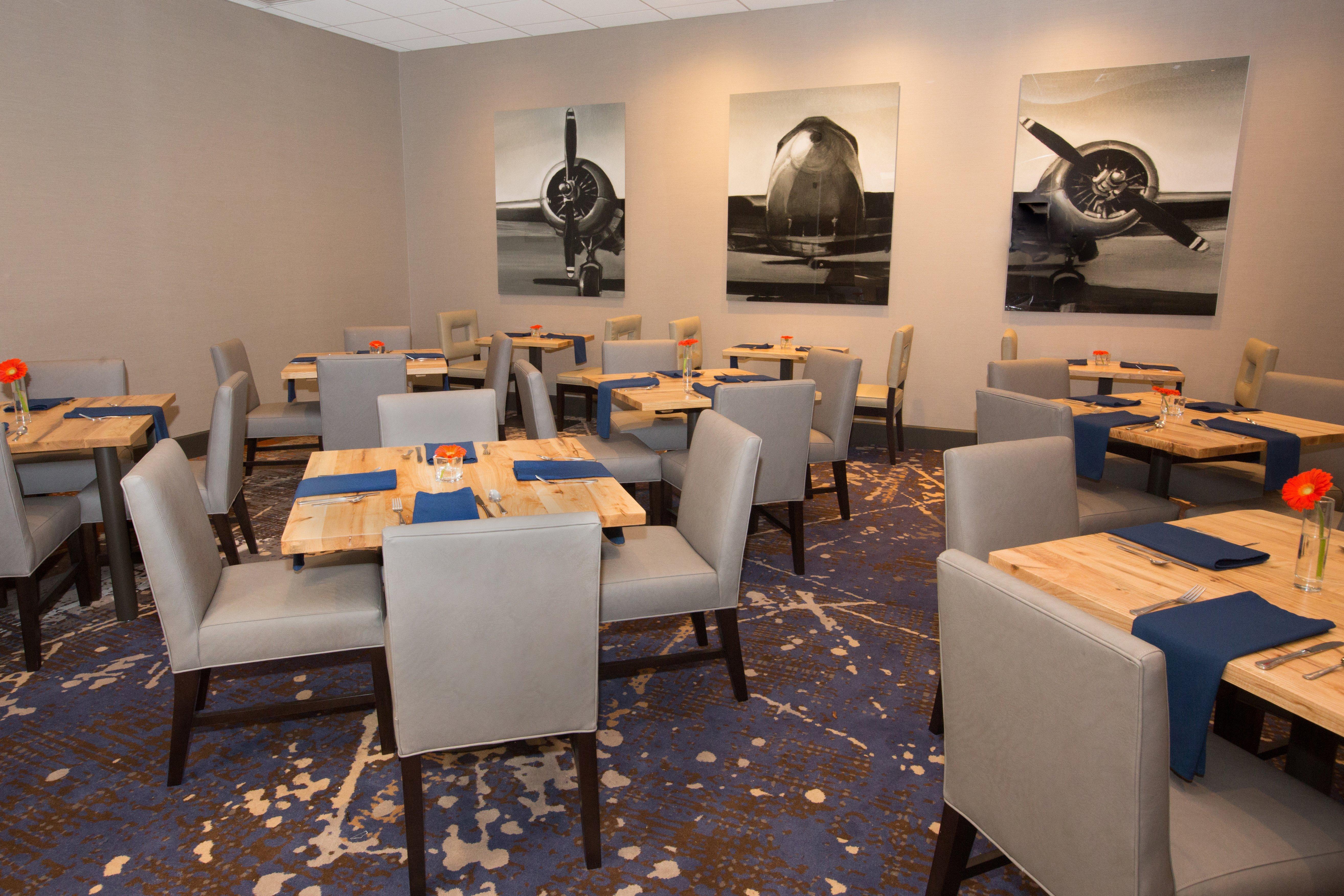 Holiday Inn Dayton/Fairborn I-675 By Ihg Bagian luar foto