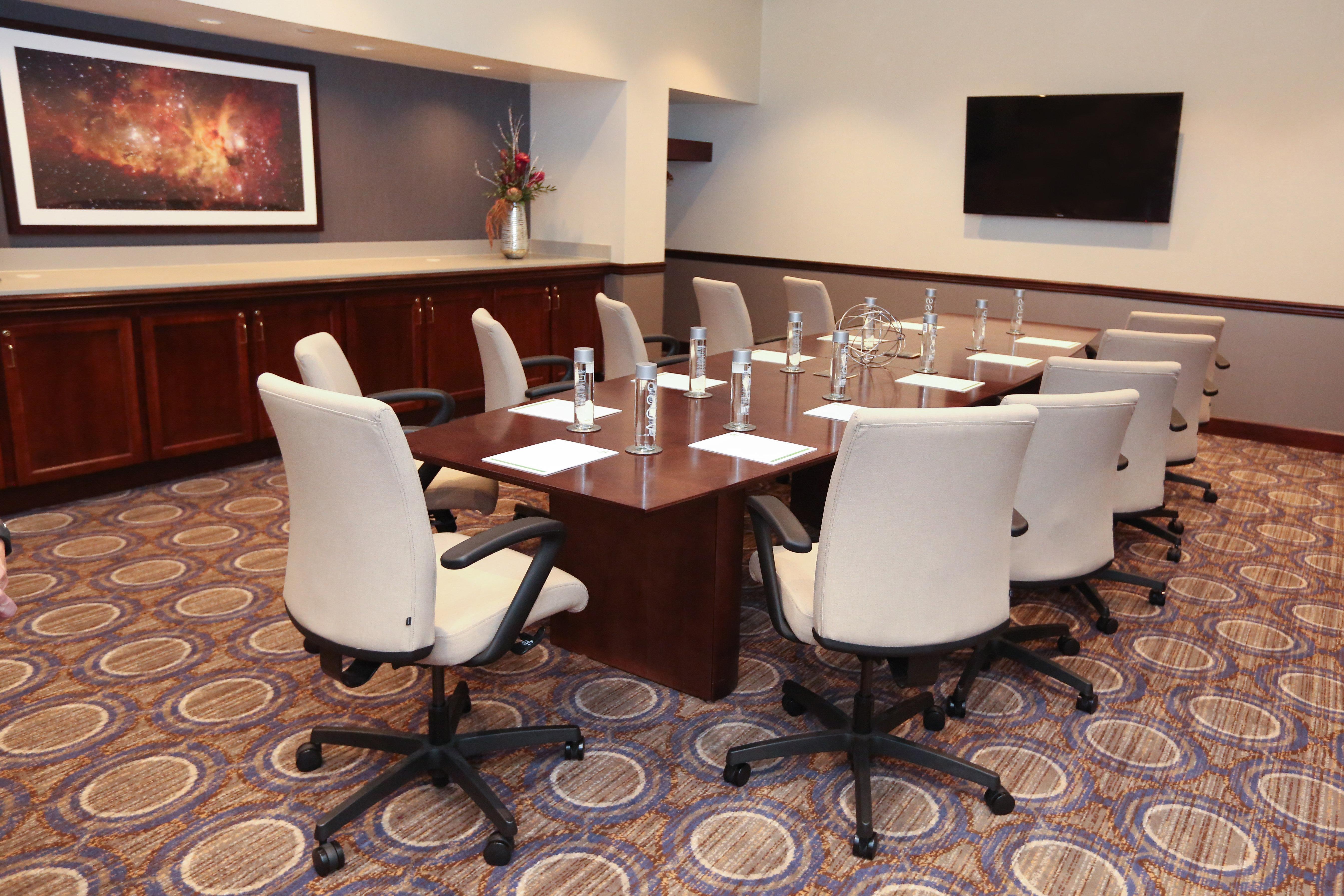 Holiday Inn Dayton/Fairborn I-675 By Ihg Bagian luar foto