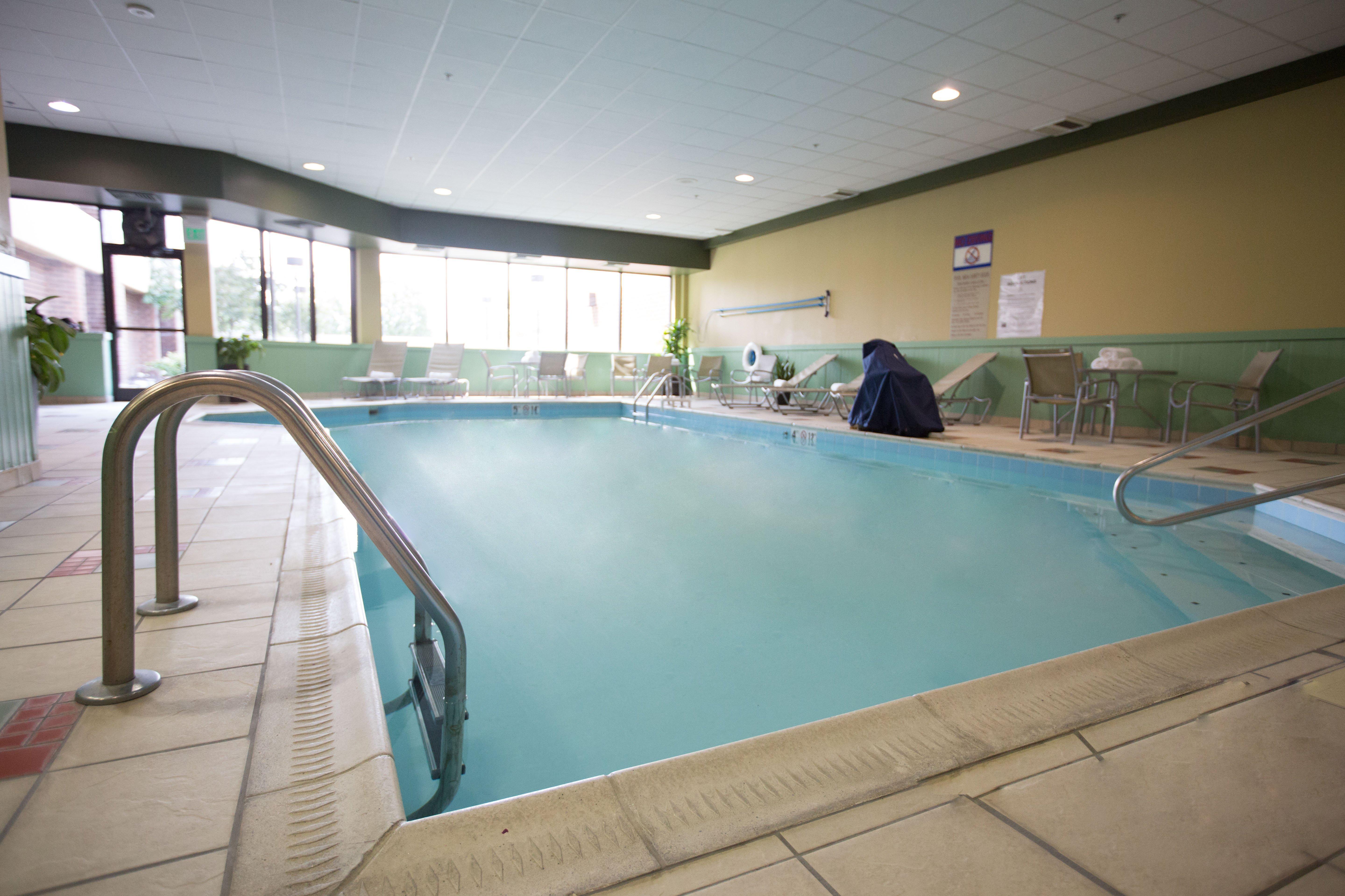 Holiday Inn Dayton/Fairborn I-675 By Ihg Bagian luar foto