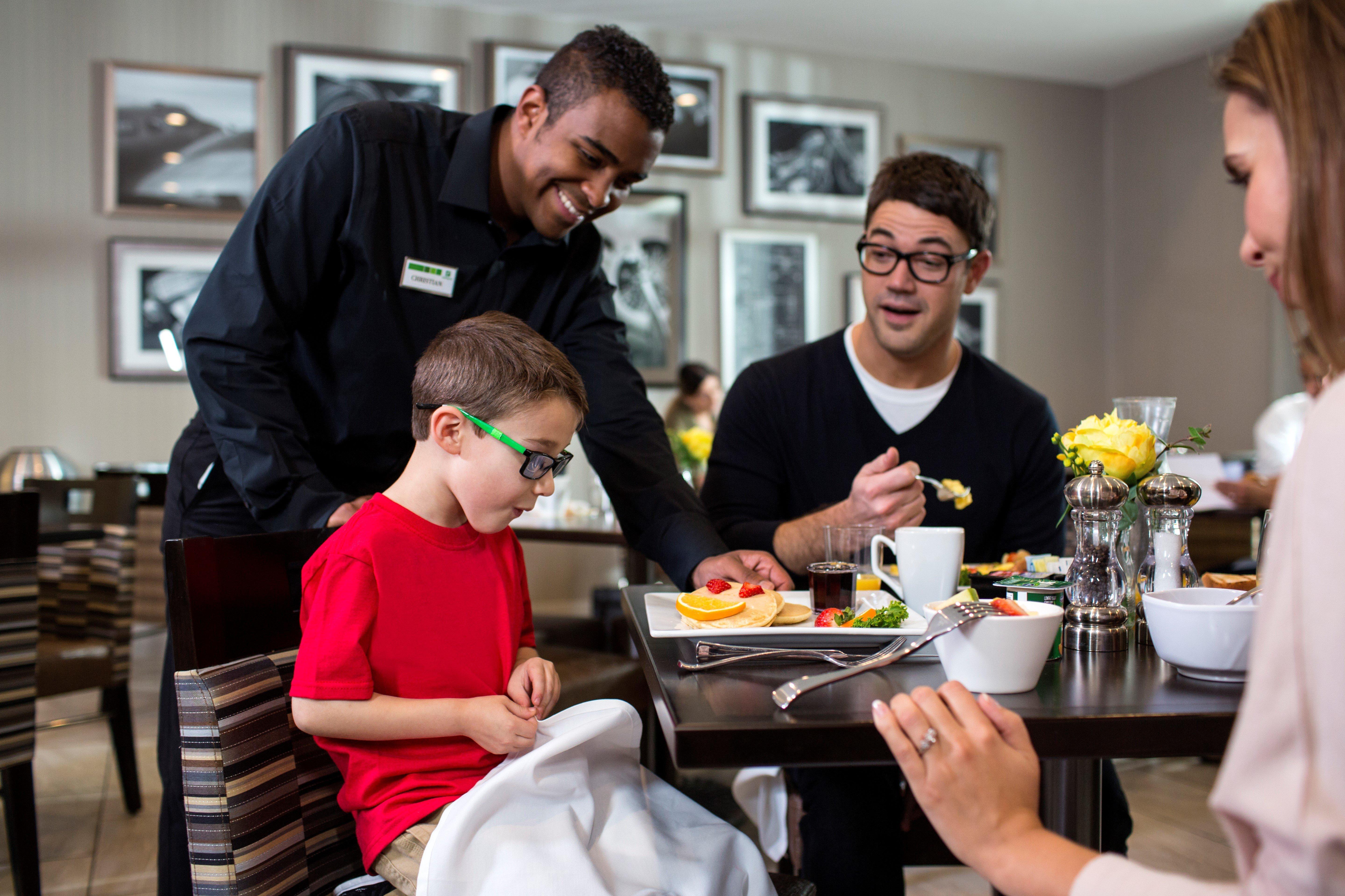 Holiday Inn Dayton/Fairborn I-675 By Ihg Bagian luar foto