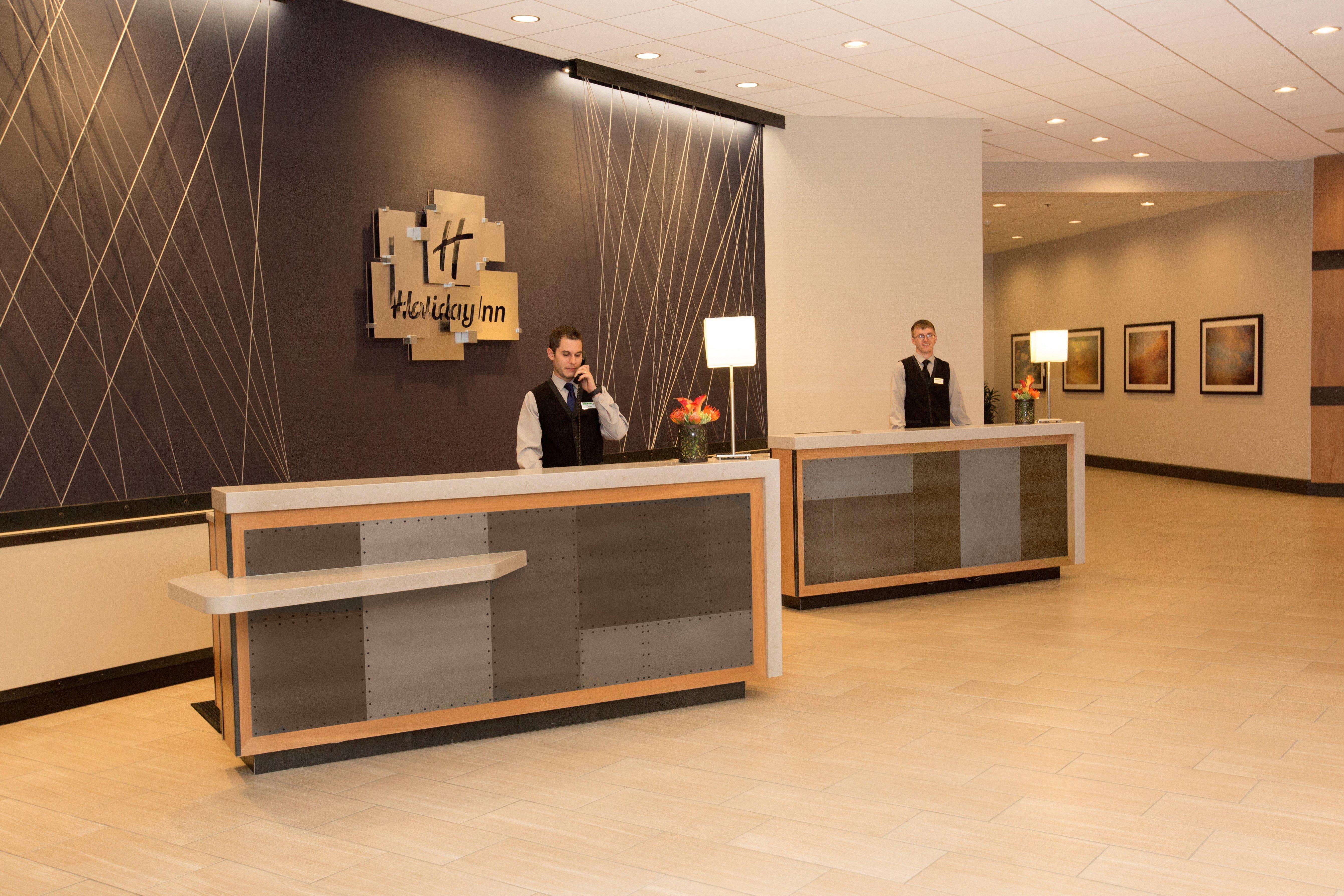Holiday Inn Dayton/Fairborn I-675 By Ihg Bagian luar foto