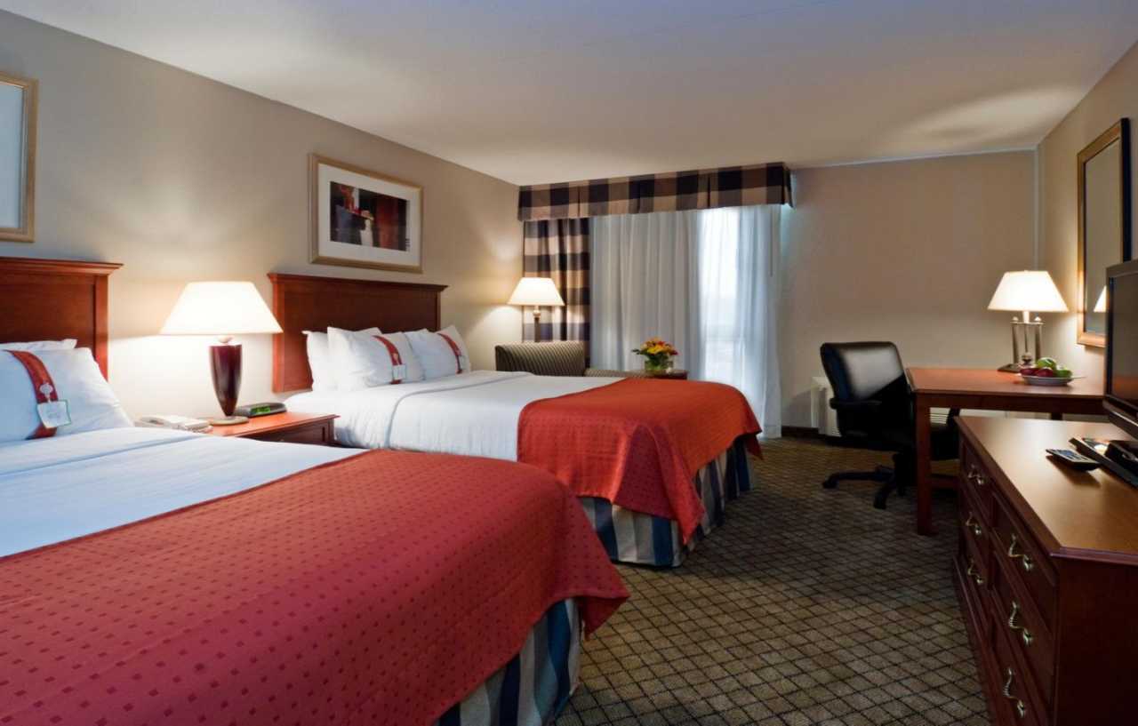 Holiday Inn Dayton/Fairborn I-675 By Ihg Bagian luar foto